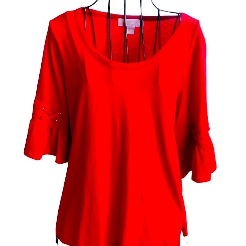 MICHAEL KORS Red Bell Ruffle 3/4 Sleeve Top. Gold hardware LOGO MEDALLION Sz Med